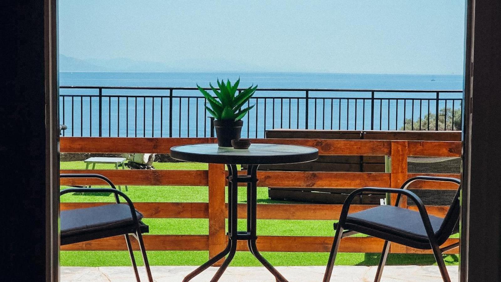 Silent Bay Apartments Katávolos Exteriér fotografie